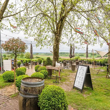 In Near Limburg Hills Prázdninový dům *