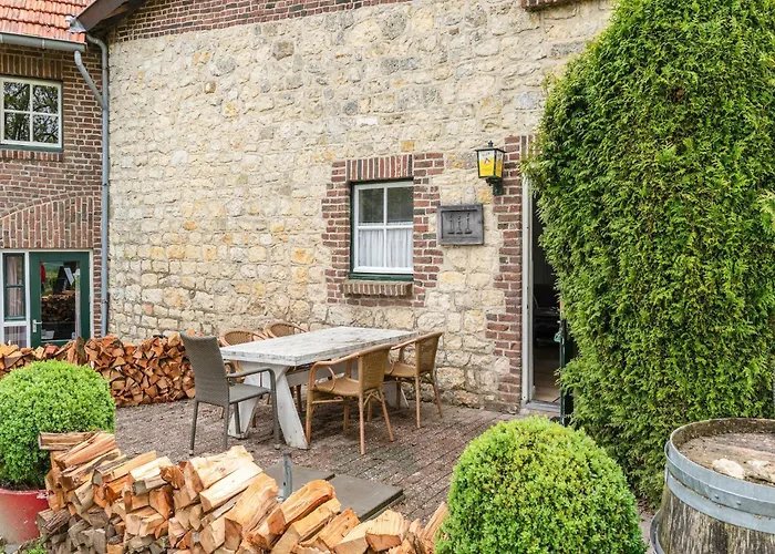 In Near Limburg Hills Дом отдыха Ubachsberg