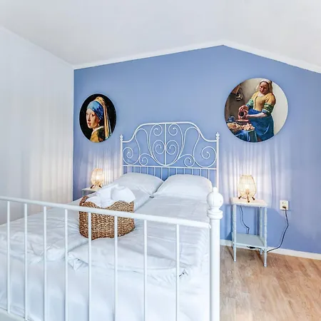 In Near Limburg Hills